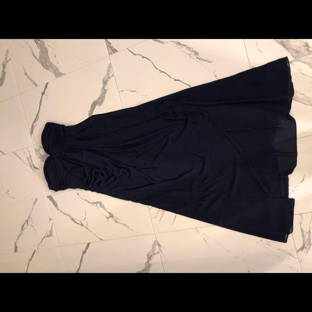 Navy blue very flattering strapless formal gown